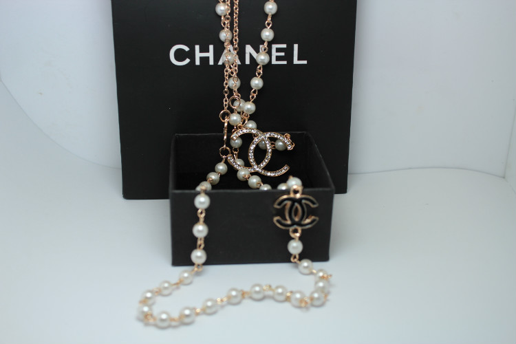Collana Chanel Modello 487